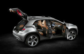 Mercedes-Benz GLA Showcar Studio; 2013