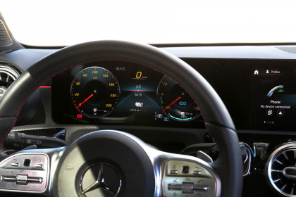 Mercedes-A250e-plug-in-hybrid-caroto-test-drive-2021-6
