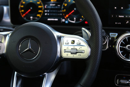 Mercedes-AMG-A-35-caroto-test-drive-2020-11