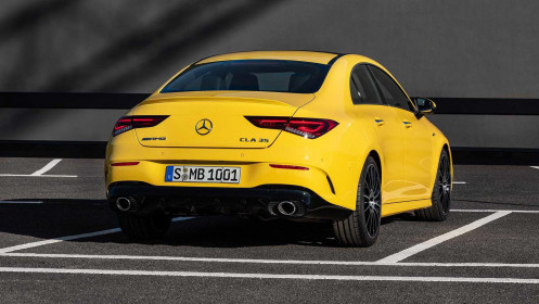 2020-mercedes-amg-cla-35-coupe-16