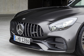 Mercedes-AMG GT C Edition 50, graphitgrau magno ;Kraftstoffverbrauch kombiniert: 11,3 l/100 km, CO2-Emissionen kombiniert: 257 g/kmMercedes-AMG GT C Edition 50, graphite grey magno; Fuel consumption combined: 11.3 l/100 km; Combined CO2 emissions: 257 g/km