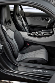 Mercedes-AMG GT C Edition 50, graphitgrau magno, Innenausstattung: Leder Exklusiv Nappa STYLE in silber pearl/schwarz ;Kraftstoffverbrauch kombiniert: 11,3 l/100 km, CO2-Emissionen kombiniert: 257 g/kmMercedes-AMG GT C Edition 50, graphite grey magno, Interior: leather exclusive nappa STYLE in silver pearl/black; Fuel consumption combined:  11.3 l/100 km; Combined CO2 emissions: 257 g/km