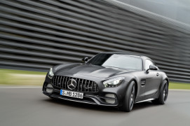 Mercedes-AMG GT C Edition 50, graphitgrau magno, Fahraufnahme ;Kraftstoffverbrauch kombiniert: 11,3 l/100 km, CO2-Emissionen kombiniert: 257 g/kmMercedes-AMG GT C Edition 50, graphite grey magno, driving shot; Fuel consumption combined: 11.3 l/100 km; Combined CO2 emissions: 257 g/km