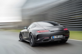 Mercedes-AMG GT C Edition 50, graphitgrau magno, Fahraufnahme ;Kraftstoffverbrauch kombiniert: 11,3 l/100 km, CO2-Emissionen kombiniert: 257 g/kmMercedes-AMG GT C Edition 50, graphite grey magno, driving shot; Fuel consumption combined: 11.3 l/100 km; Combined CO2 emissions: 257 g/km
