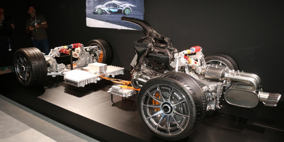 mercedes-amg-project-one-4-2