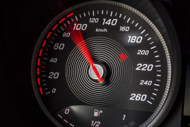 Fahrvorstellung Sylt 2014. Die neue Mercedes-Benz V-Klasse – V 250 BlueTEC, Exterieur, indiumgrau metallic, Interieur, Leder Lugano schwarz, Zierelemente Wellenoptik, anthrazit, matt. The new Mercedes-Benz V-Class – V 250 BlueTEC, Exterior, indium grey metallic. The new Mercedes-Benz V-Class – Interior, black Lugano leather, matt anthracite wave-look trim