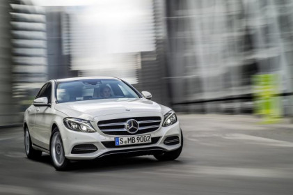2014-mercedes-benz-c-class-officially-revealed-16