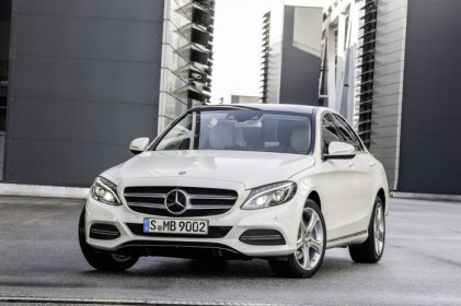 2014-mercedes-benz-c-class-officially-revealed-17