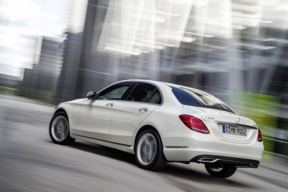 2014-mercedes-benz-c-class-officially-revealed-5