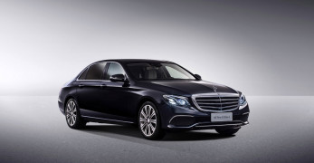 Langversion der neuen E-Klasse LimousineLong-wheelbase version of the new E-Class Saloon