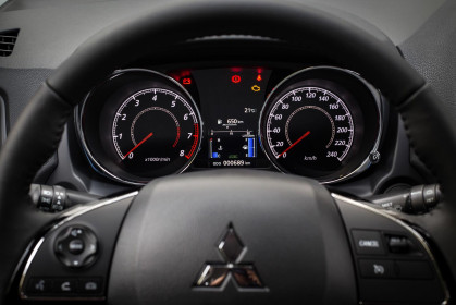 Mitsubishi ASX caroto test drive 2018 (7)