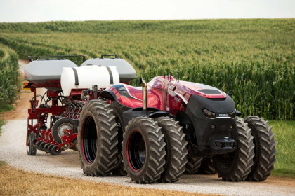 new-holland-t8-nhdrive-and-case-ih-magnum-autonomous-concept-tractor-20