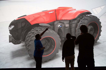 new-holland-t8-nhdrive-and-case-ih-magnum-autonomous-concept-tractor-4