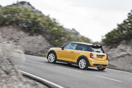 2014-mini-officially-revealed-with-three-engines-and-gearboxes-10