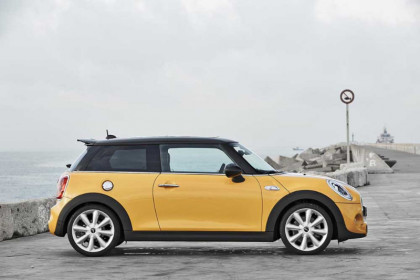 2014-mini-officially-revealed-with-three-engines-and-gearboxes-4