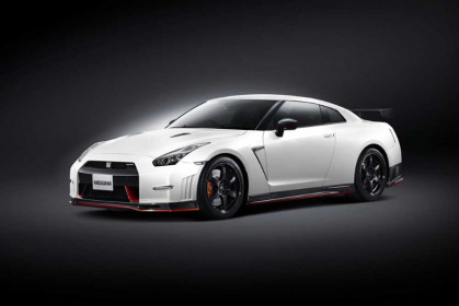 nissan-gt-r-nismo-nurburgring-official-11