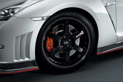 nissan-gt-r-nismo-nurburgring-official-5