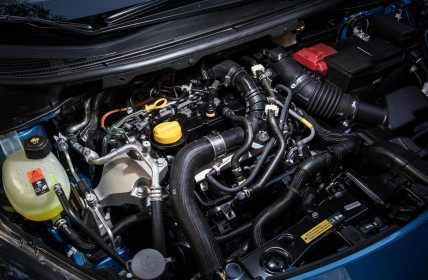 Nissan Micra 1.0 IG-T caroto test drive 2019 (11)