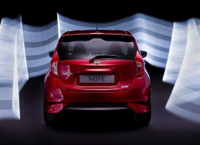 nissan-note_2014_1000-8