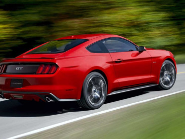 2015-ford-mustang-officially-with-ecoboost-engine-6