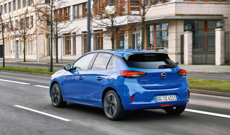 Opel-Corsa-e-test-drive-in-Berlin-caroto-2020-23