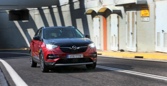 Opel-Grandland-X-Hybrid-caroto-test-drive-2020-9