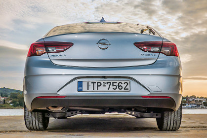 Opel Insignia Turbo Diesel caroto test drive 2017 (10)