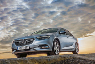 Opel Insignia Turbo Diesel caroto test drive 2017 (8)