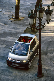 Opel MAXX mit herausragend wirtschaftlichem Dreizylinder „Ecotec 1.0 12V“ (1995)