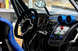 pagani-zonda-revolucion-hits-the-track-9