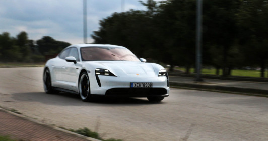 Porsche-Taycan-4S-caroto-test-drive-2021-24
