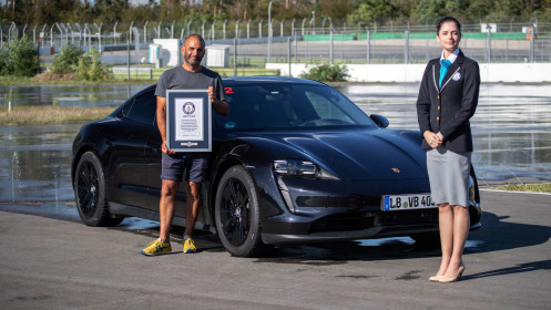 Porsche-Taycan-drifts-into-the-Guinness-World-Records-book-6