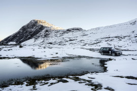 NORWAY. 2016.
Mountain driving on the plateau above Geiranger.
Photographed on assignment for Land Rover.