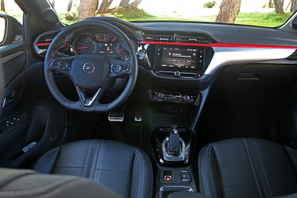 Renault-Clio-EDC-vs-Opel-Corsa-EAT8-caroto-test-drive-2020-65