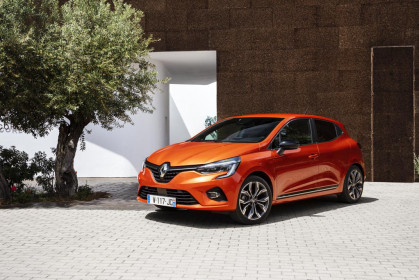 All-new-Renault-Clio-Intens-Orange-Valencia-17