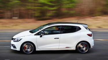 renault-clio-rs-220-trophy-1