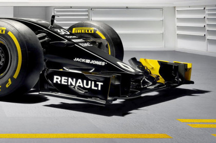renault-rs16-10