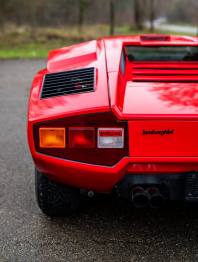 <a class="jig-downloadLink" href="https://www.caroto.gr/static/plugins/justified-image-grid/download.php?file=https%3A%2F%2Fwww.caroto.gr%2Fstatic%2Fgallery%2Frod-stewart-lamborghini-countach-periscopio-3%2FROD-STEWART-LAMBORGHINI-COUNTACH-PERISCOPIO-17.jpg">Αποθήκευση φωτογραφίας</a>