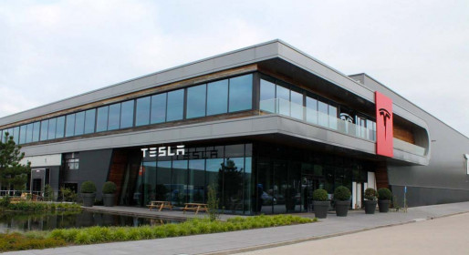 tesla-opens-its-first-european-assembly-plant-in-the-netherlands-4