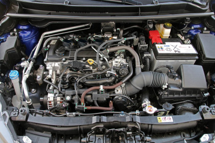 Toyota-Yaris-1.5-Petrol-caroto-test-drive-2020-11