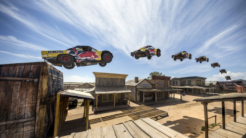 Bryce Menzies jumps at Red Bull New Frontier at Bonanza Creek Ranch in Santa Fe, New Mexico, USA on 25 August 2016. // Garth Milan/Red Bull Content Pool // P-20160828-02074 // Usage for editorial use only // Please go to www.redbullcontentpool.com for further information. //