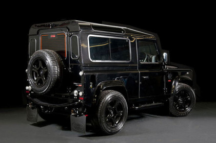 land-rover-defender-ultimate-rs-4