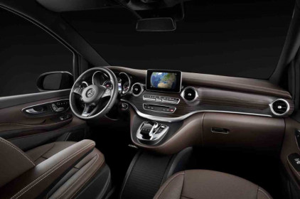 The new Mercedes-Benz V-Class âÃÃ¬ Interior, Cockpit, TecDays 2013