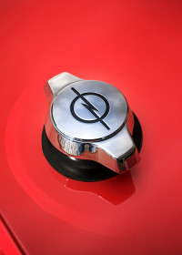 Detailed precision: The Opel GT designers focused on a unique design – right up to the design of the fuel cap.