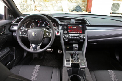 Honda-Civic-1.5-vs-VW-Golf-1.5-caroto-test-drive-2020-9