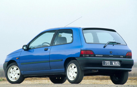 Renault-Clio_S-1991-1600-02