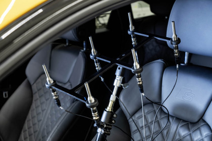 Microphone array for gauging in-car sound