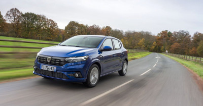 9-2020 - New Dacia SANDERO tests drive_low