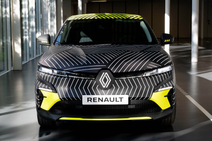 New Renault MEGANE E-TECH Electric pre-production (3)