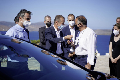 Volkswagen CEO Herbert Diess and Prime Minister Kyriakos Mitsotakis handover Greece’ first electric police car in Astypalea.